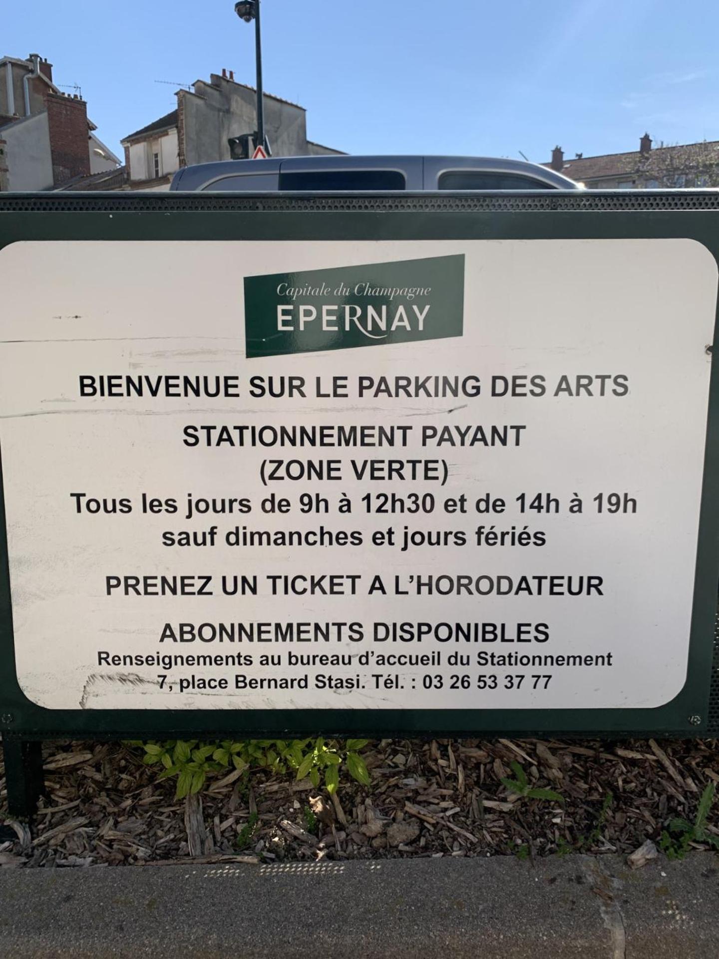 شقة Le Champenois, Avenue De Champagne إيبيرني المظهر الخارجي الصورة